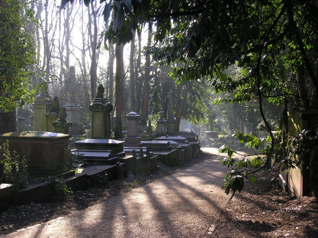 highgate cemetery