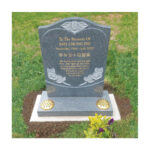 Highlighted Roses & Heart Headstone image 2 thumbnail